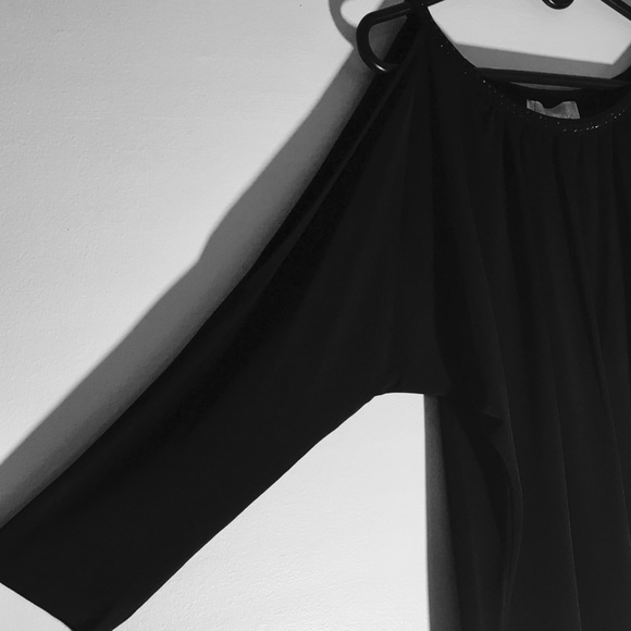 NWT Michael Kors Slit Shoulder Womens Black  Top - Picture 5 of 7